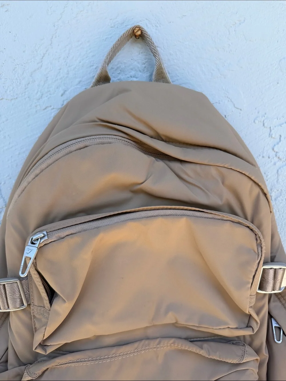 Gymshark Tan Everyday Backpack with Multiple Pockets - Picture 4 of 10